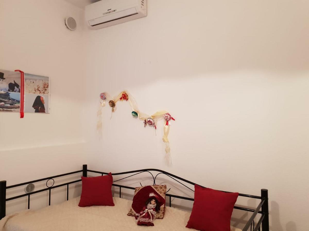 Appartement Red Ginger à Oristano Extérieur photo